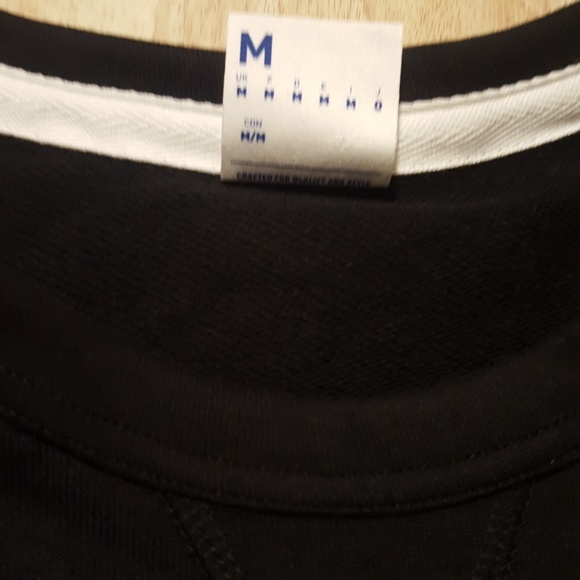 Reebok classic sweater - Picture 2 of 4