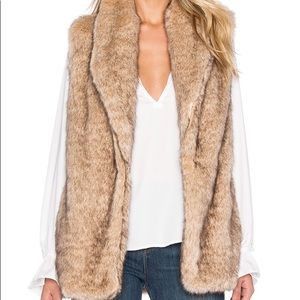 NWT Sanctuary Hollywood Faux Fur Vest!
