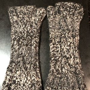 UGG wool gray fingerless texting gloves