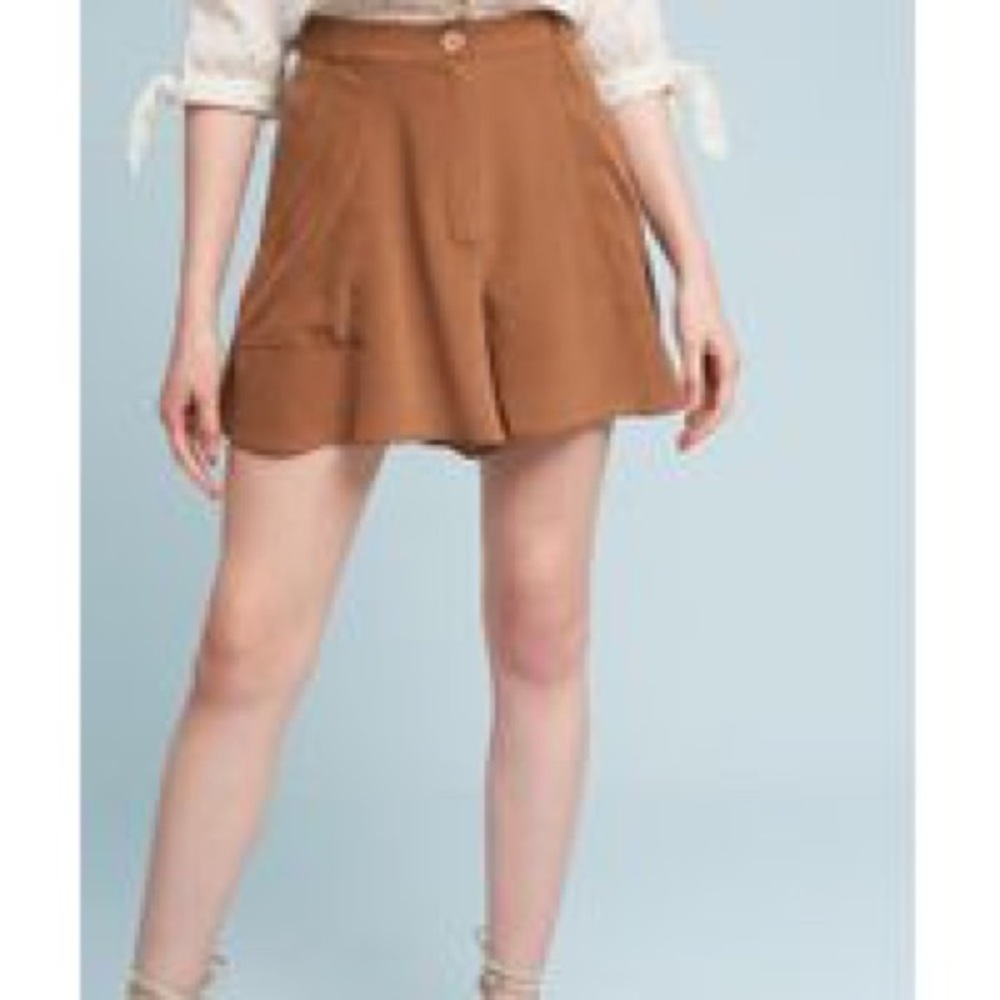 Hanky Hem Brown Shorts