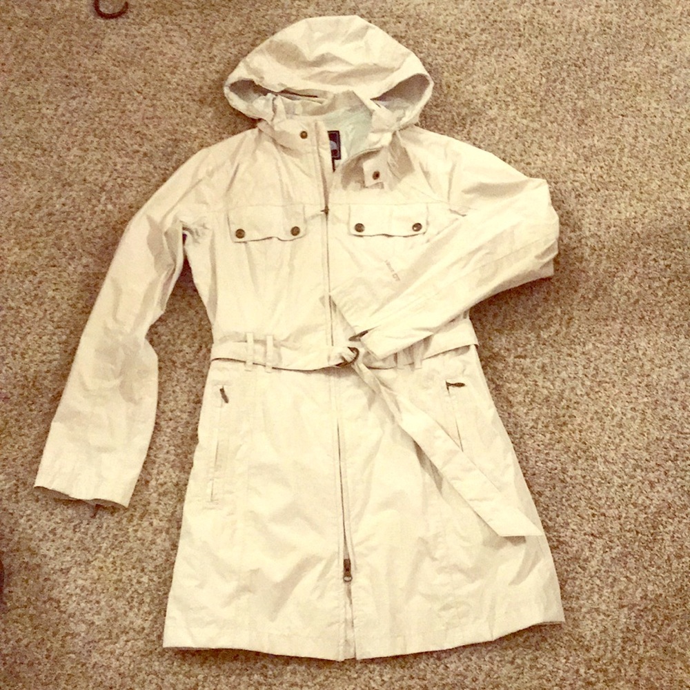 Women’s North Face Hyvent DT Trenchcoat