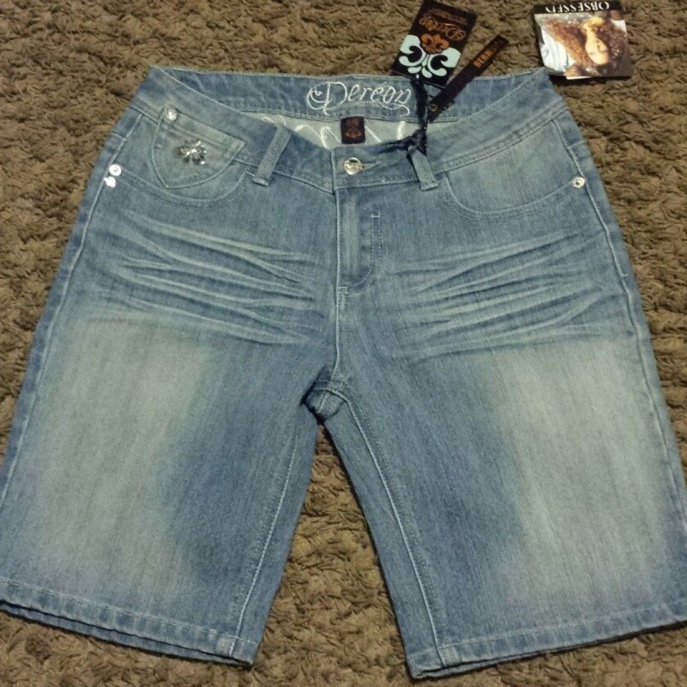 Dereon 'Fleur De Lis' Bermuda Shorts Sz 5/6 Nwt