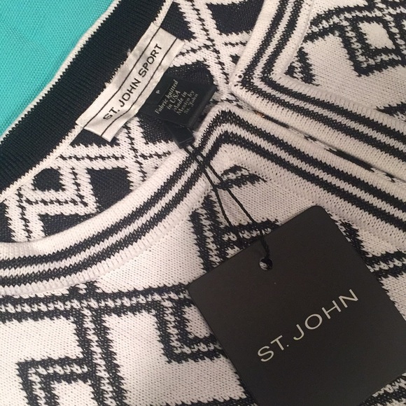 St John Sport black/white knit sweater. - Picture 3 of 7