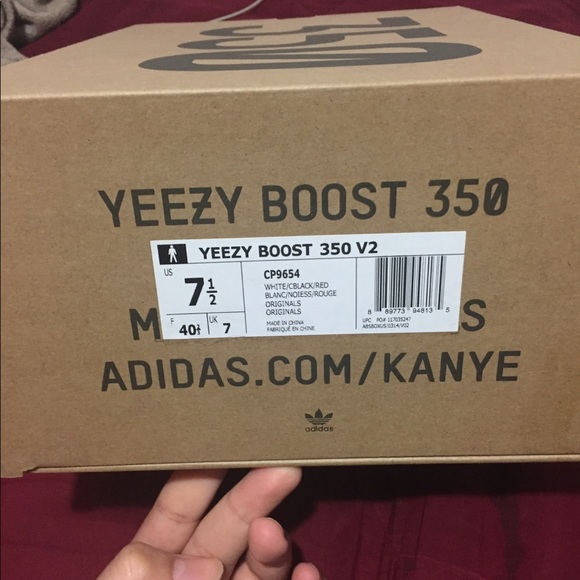 Adidas yeezy boost 350 v2 zebra size 7.5