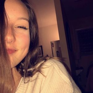 Meet your Posher, Michaela