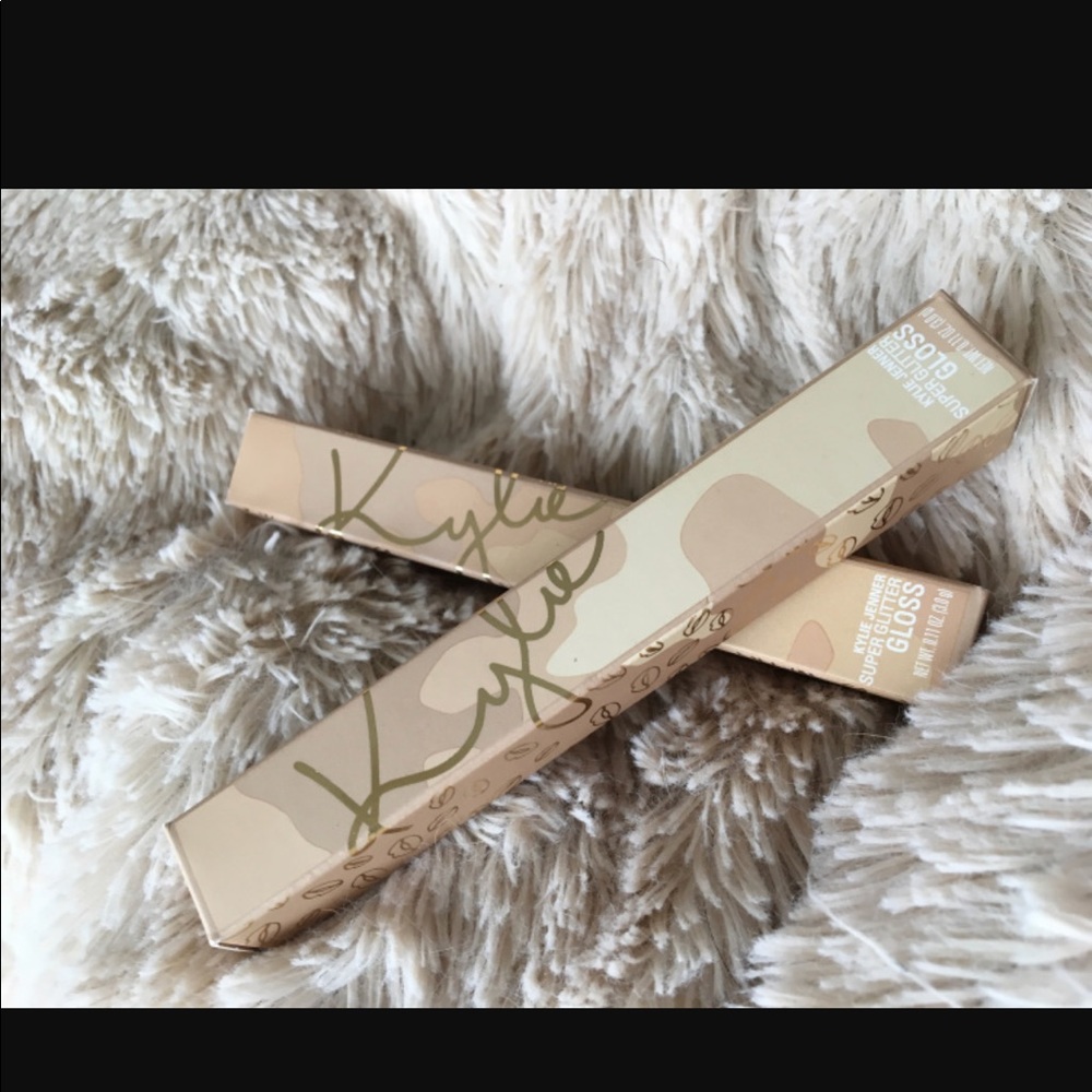 Kylie Vacation Gloss Glamour ⭐️