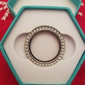 Medium Silver Crystals Face Origami Owl