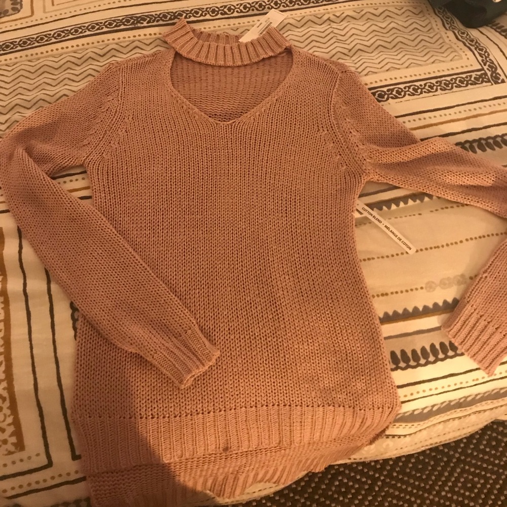 Bevello Sweater