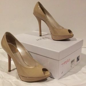 Miss Dior nude patent peep toe