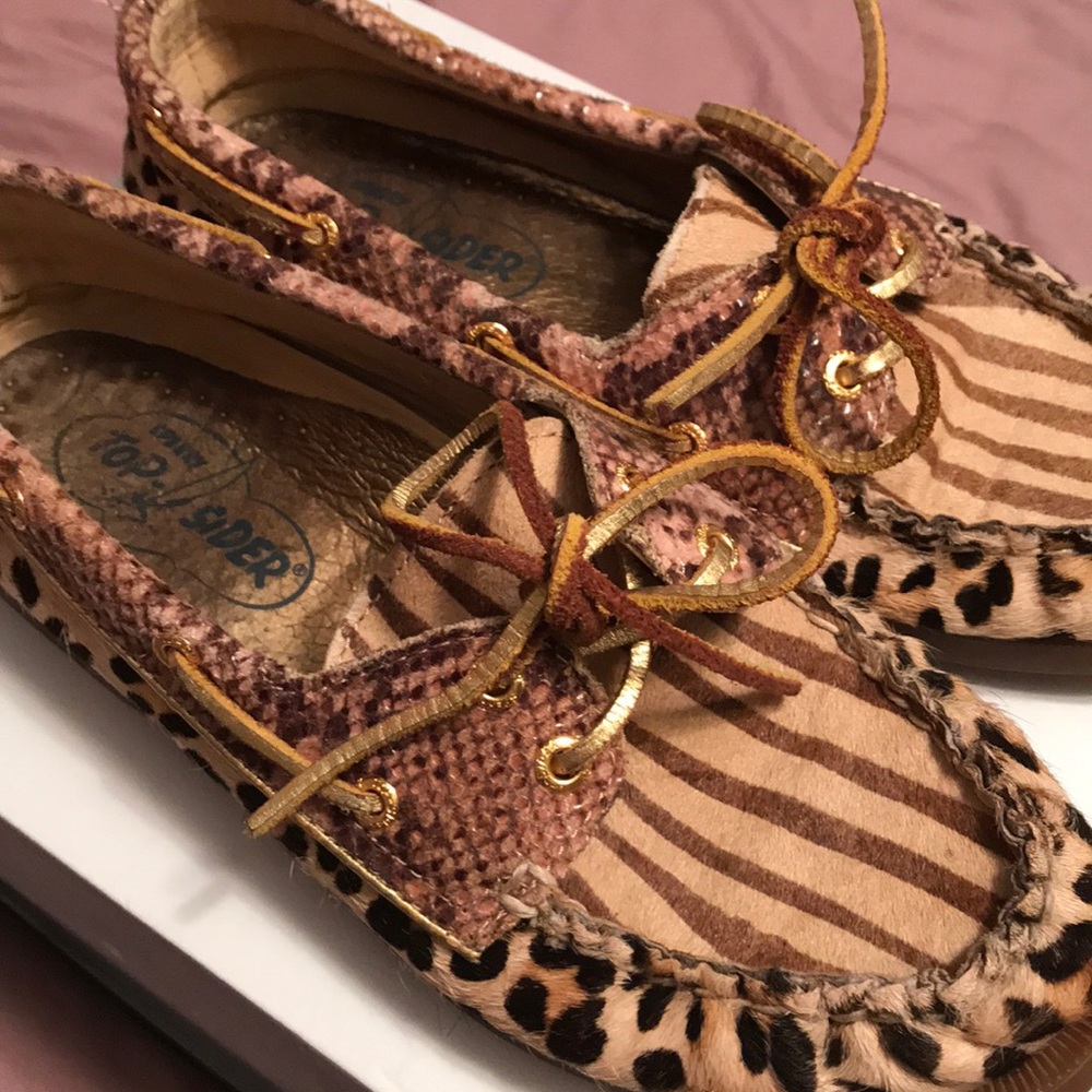 Animal print Sperry boat shoes