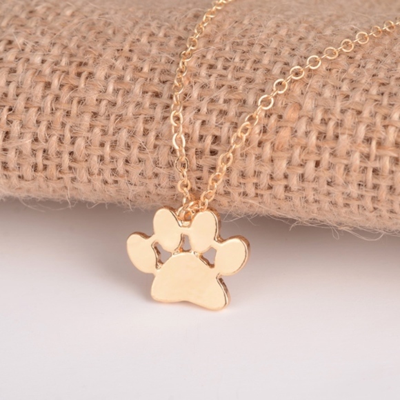 ๐พ Animal Paw Print Dainty Necklace Gold Color - Picture 2 of 3