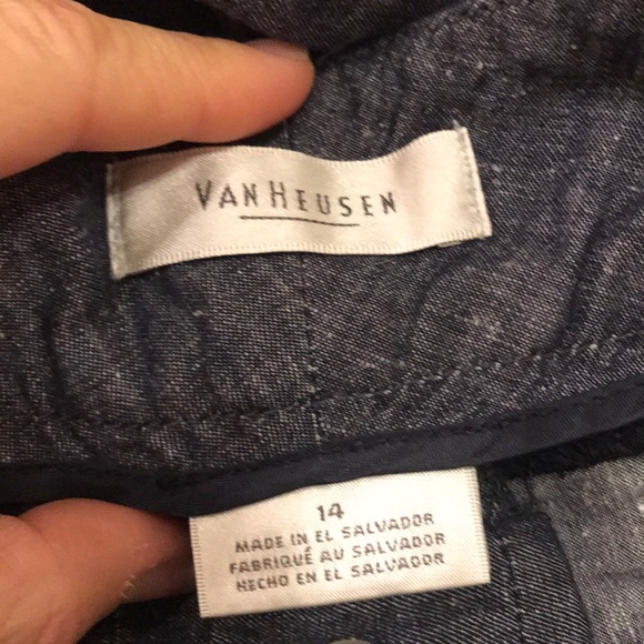 Two size 14 slacks. - Picture 4 of 6