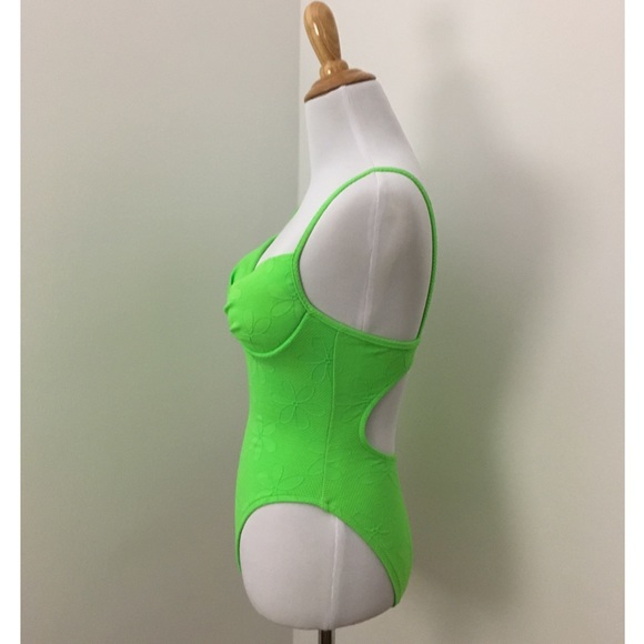 🛑SOLD🛑 Vintage 1980s One Piece Swimsuit - Picture 4 of 8