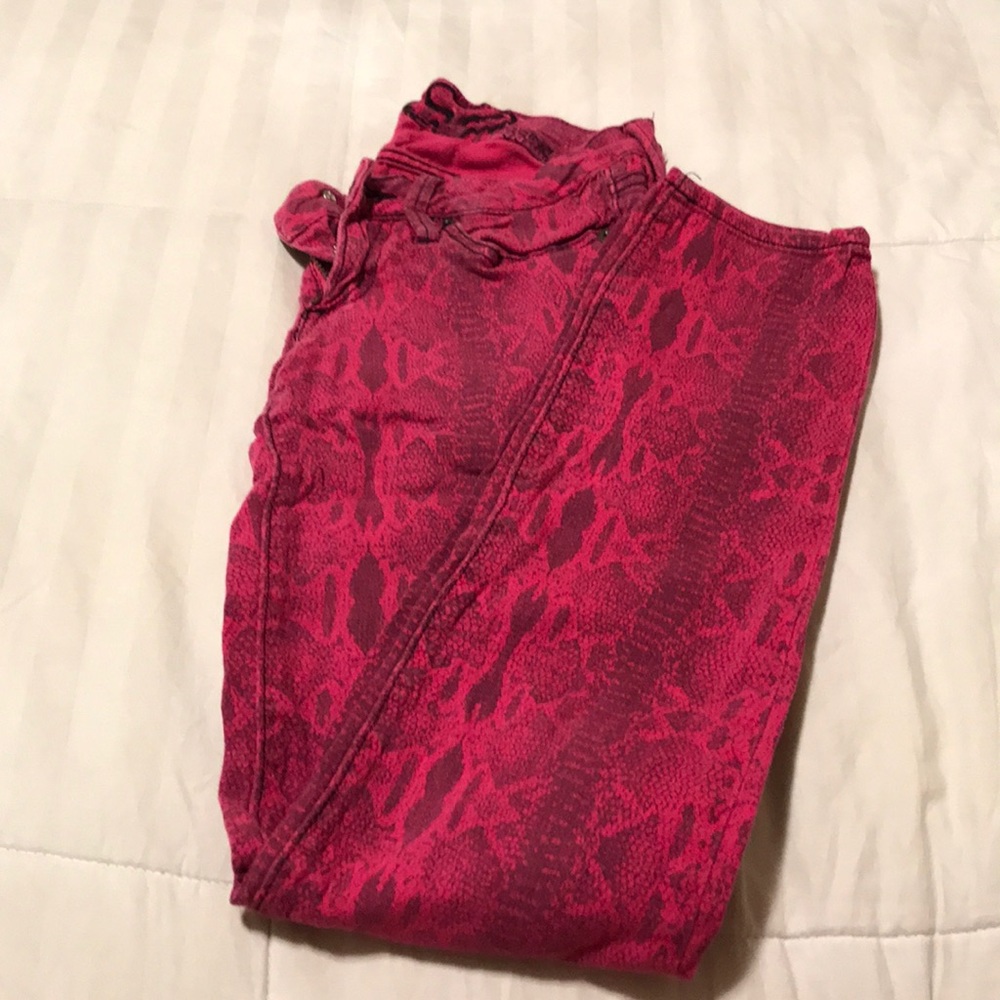 Hot pink jeggings