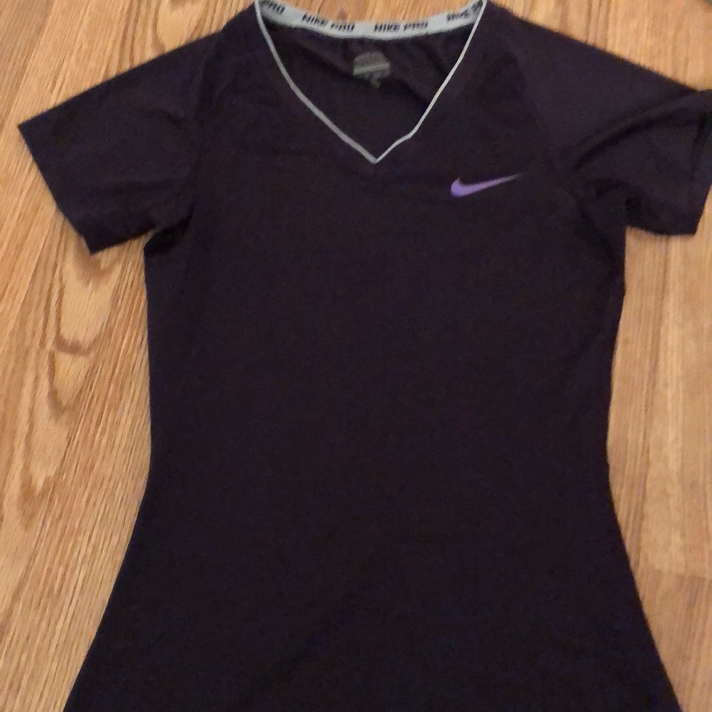 Nike Pro V Neck