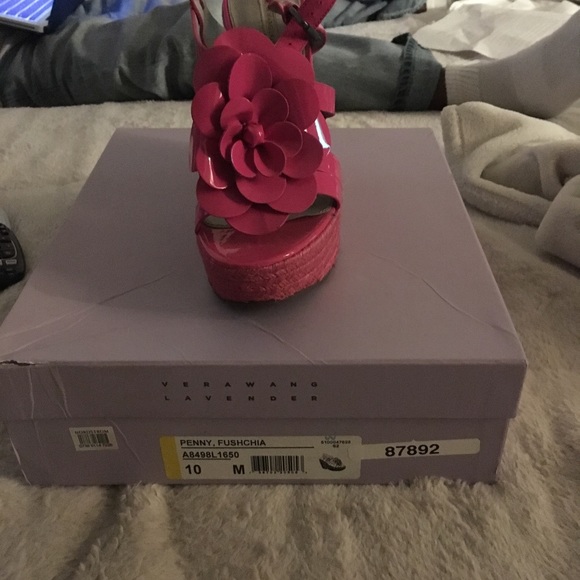 Authentic Vera Wang Lavender - Picture 3 of 4