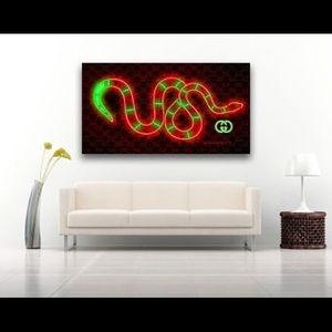 Meet your Posher, June