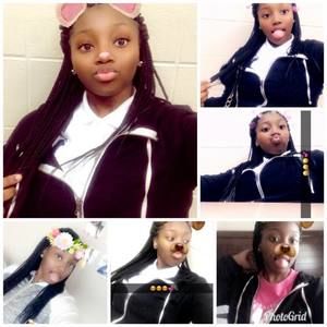 Meet your Posher, Demetria