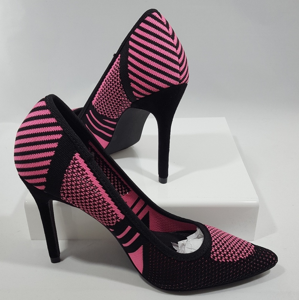 Shoes - Picture 2 of 3