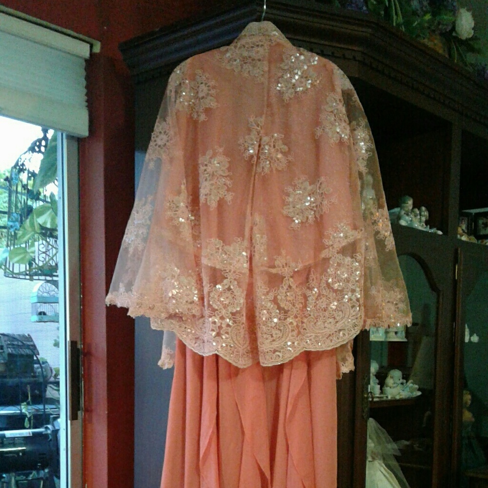 V-NECK WRAPPED LONG DRESS WITH SATIN HANDMADE BELT