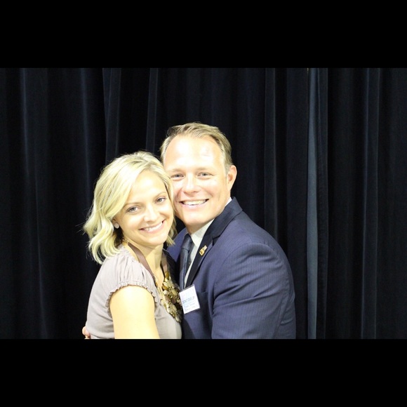 Meet your Posher, Amy - Picture 1 of 1