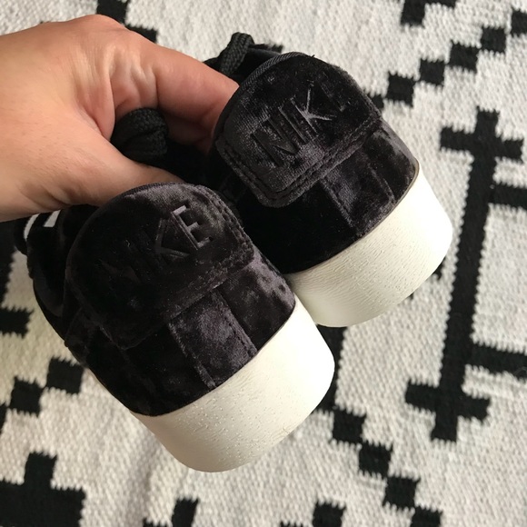 Nike Black Velvet Lo Blazer LX Sneakers - Picture 6 of 8