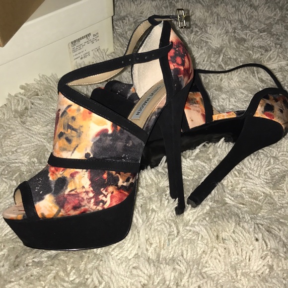 Steve Madden orange multi forcee - Picture 1 of 4