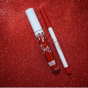 ❤️💚 Kylie Red Velvet Lip kit! 💚❤️