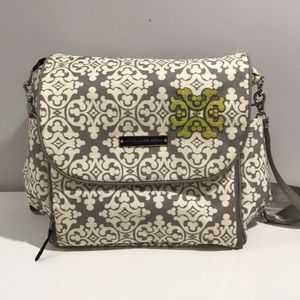 Petunia pickle bottom diaper bag