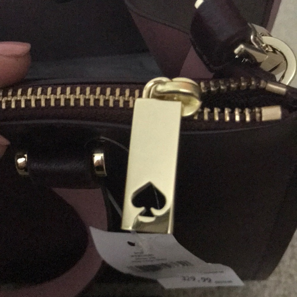 Amazing plum color bag and wallet - Picture 5 of 8
