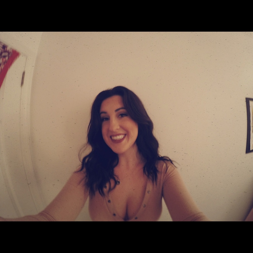 Meet your Posher, Liz