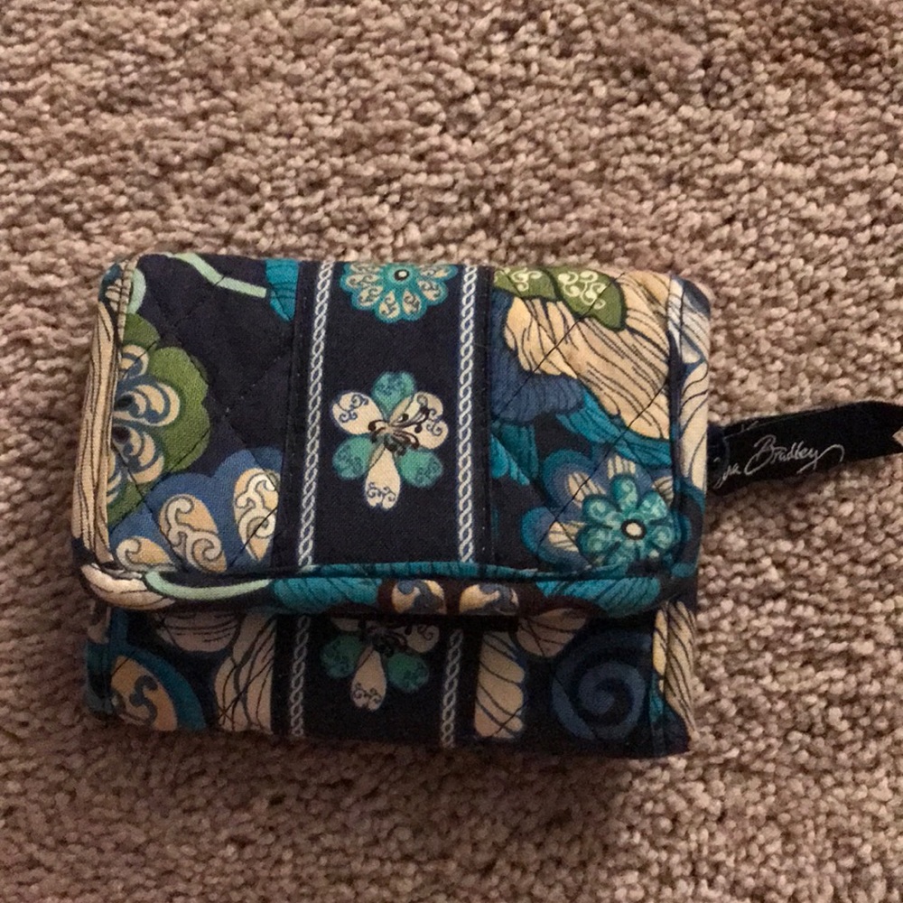 Vera Bradley wallet