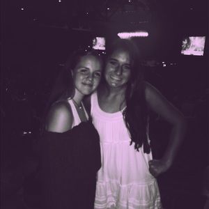 Meet your Posher, Kendall