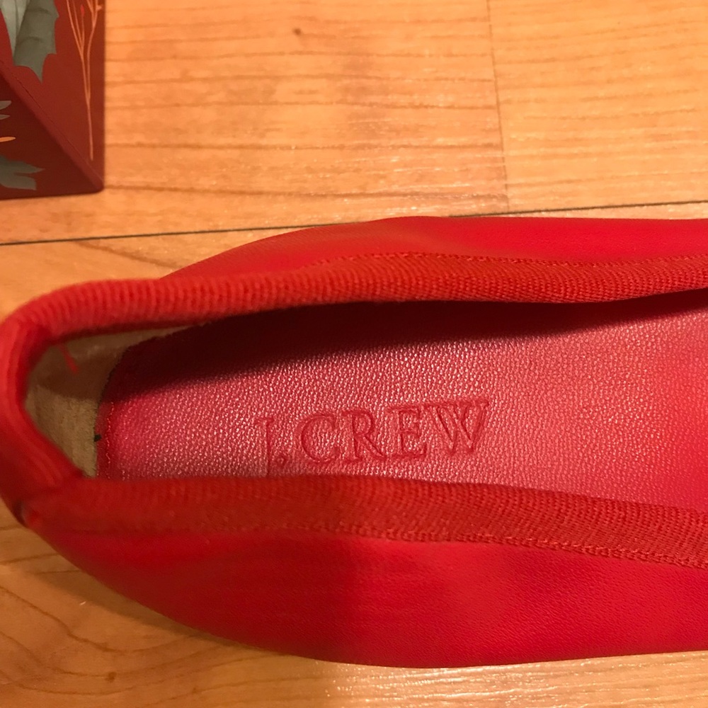 J Crew Flat - Picture 2 of 5