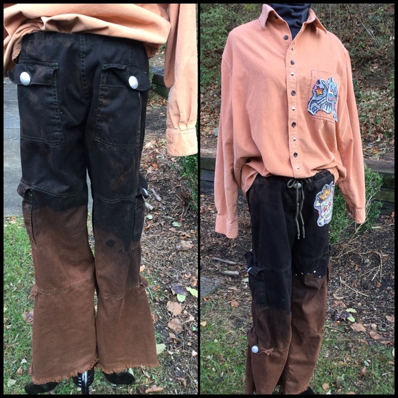 Altered Skull Cargo Pants - Picture 2 of 6