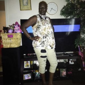 Meet your Posher, Shiela