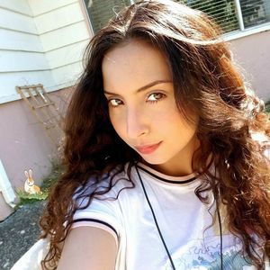 Meet your Posher, Erika