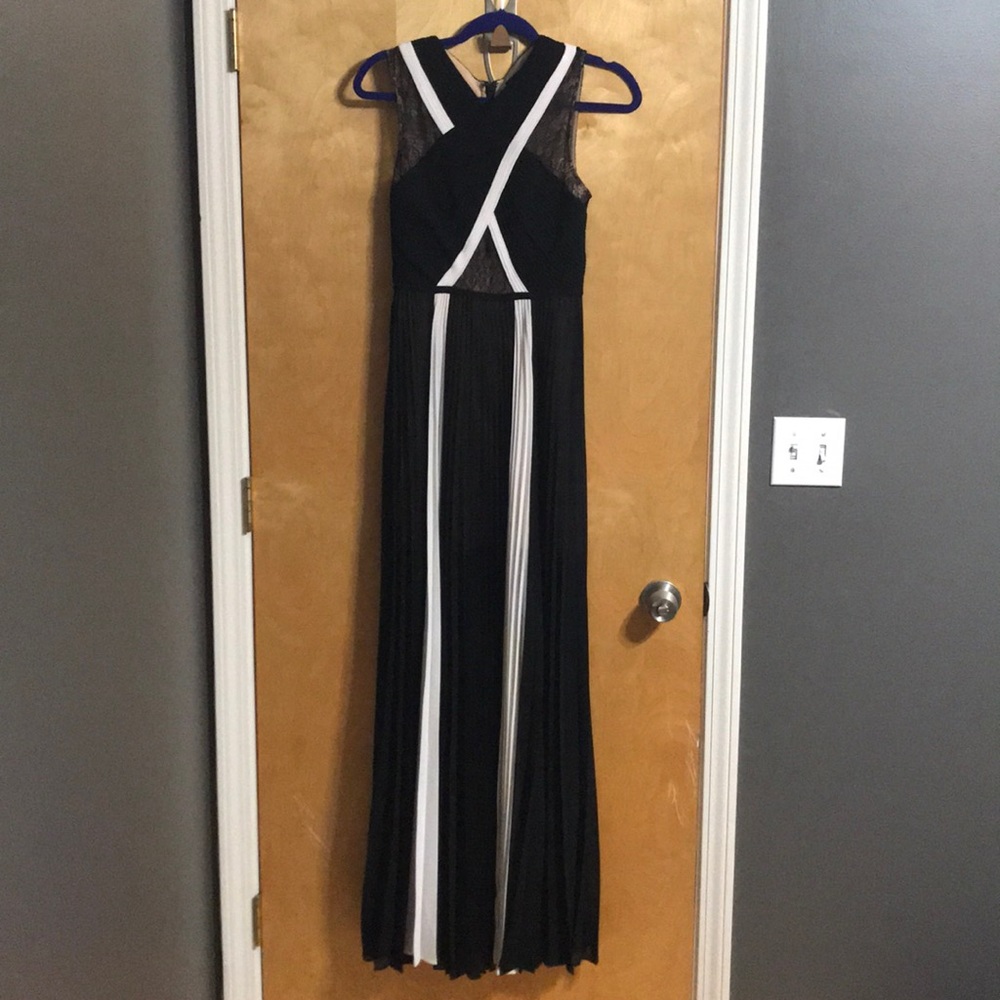BCBG MAX AZRIA DRESS