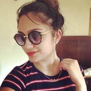 Meet your Posher, Saloni