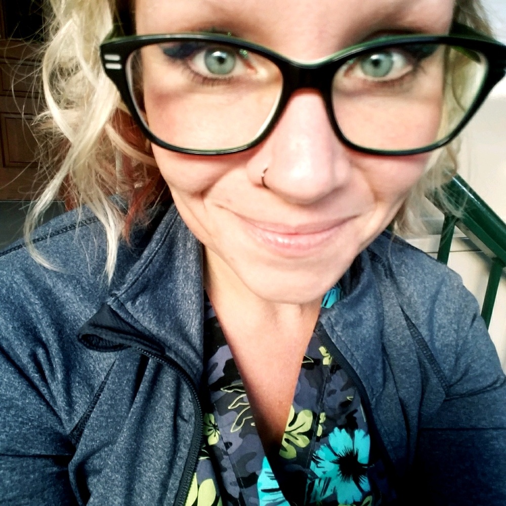 Meet your Posher, Alana
