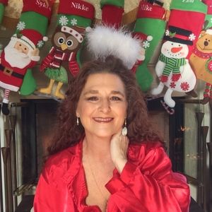 Meet your Posher, Elizabeth