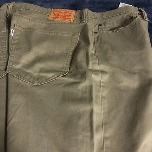 Men’s Tan/ cream Levi 541 jeans