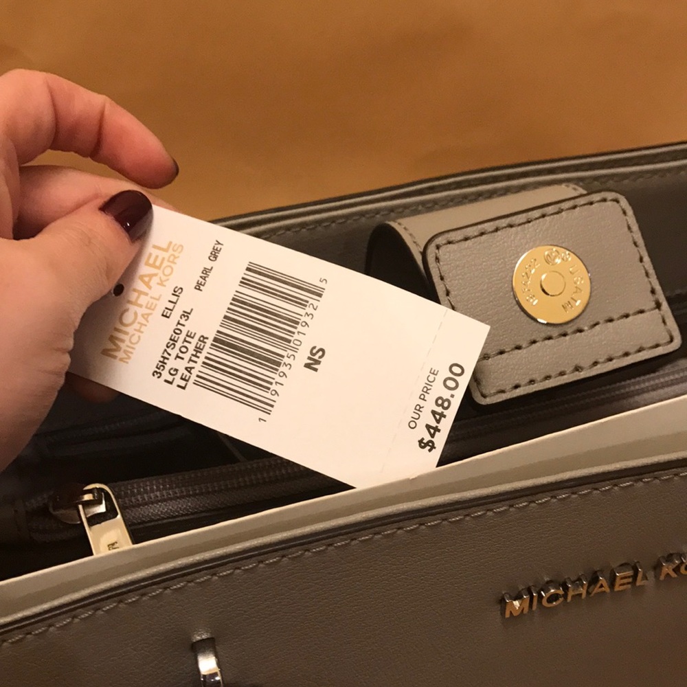 Authentic michael Kors studded tote - Picture 5 of 5