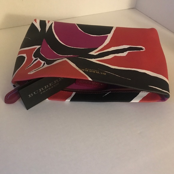 BURBERRY PRORSUM TULIP PINK BEE CLUTCH - Picture 4 of 4