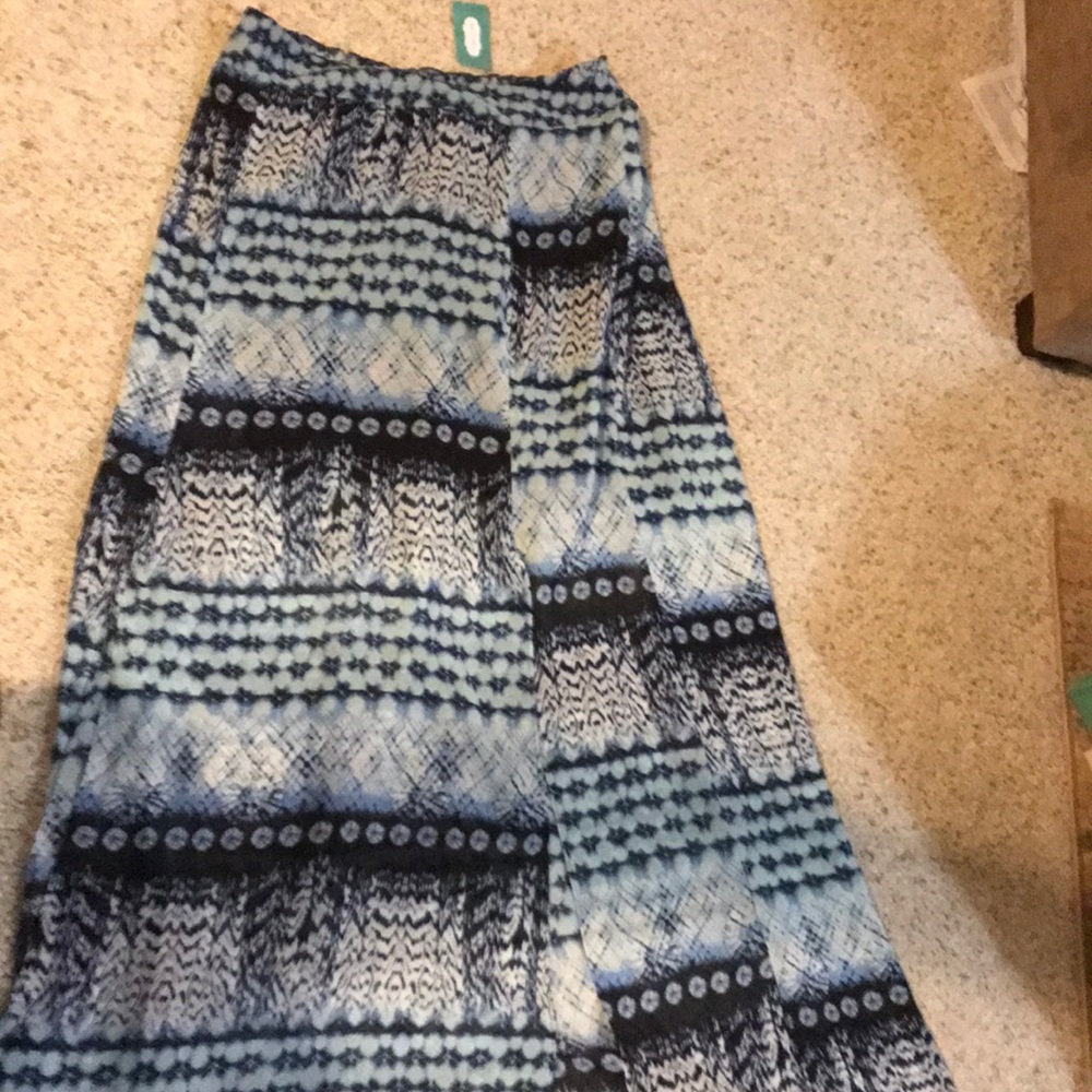 Maxi skirt