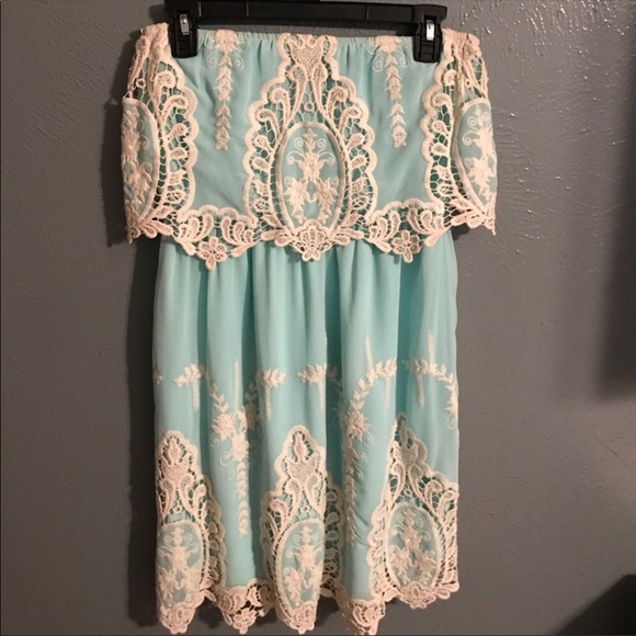 Cactus Dresses & Skirts - Lace turquoise and cream dress!