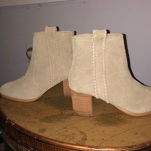 Booties from PAC Sun made by coconuts by Matisse