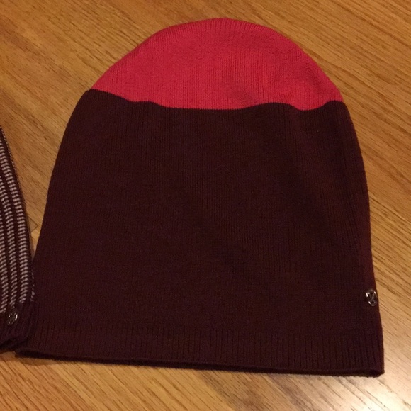SALE Lululemon On The Go Toque Beanie (you get 2) - Picture 6 of 8