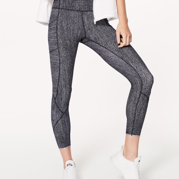 lululemon athletica Pants - Lululemon tight stuff tight pant