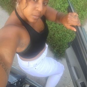 Meet your Posher, Sheeky